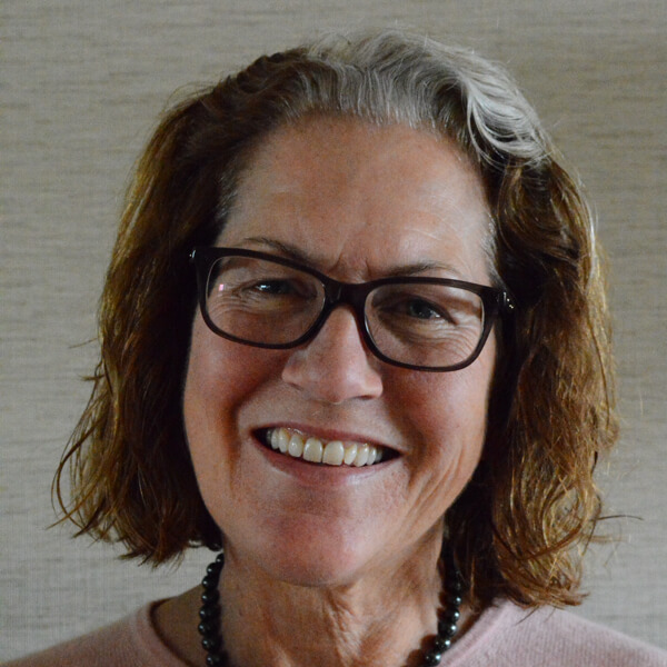 Image of Jennifer Lynch