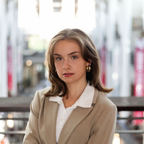Image of Ally Lewis